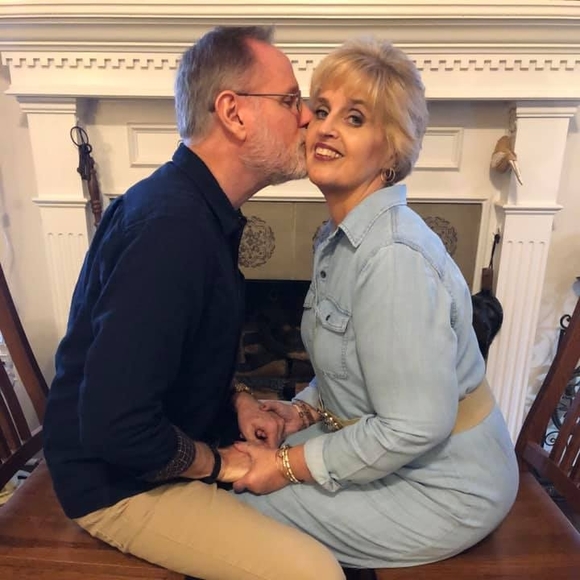 Meet your Posher, Joann - Picture 1 of 1